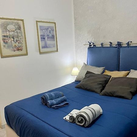 Vomero House With Free Parking 410 Cm ナポリ エクステリア 写真
