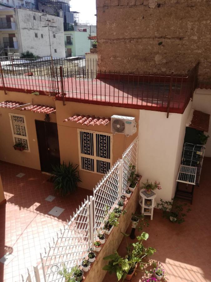 Vomero House With Free Parking 410 Cm ナポリ エクステリア 写真
