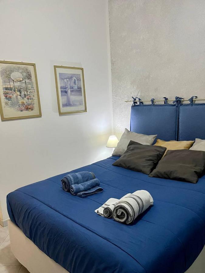 Vomero House With Free Parking 410 Cm ナポリ エクステリア 写真